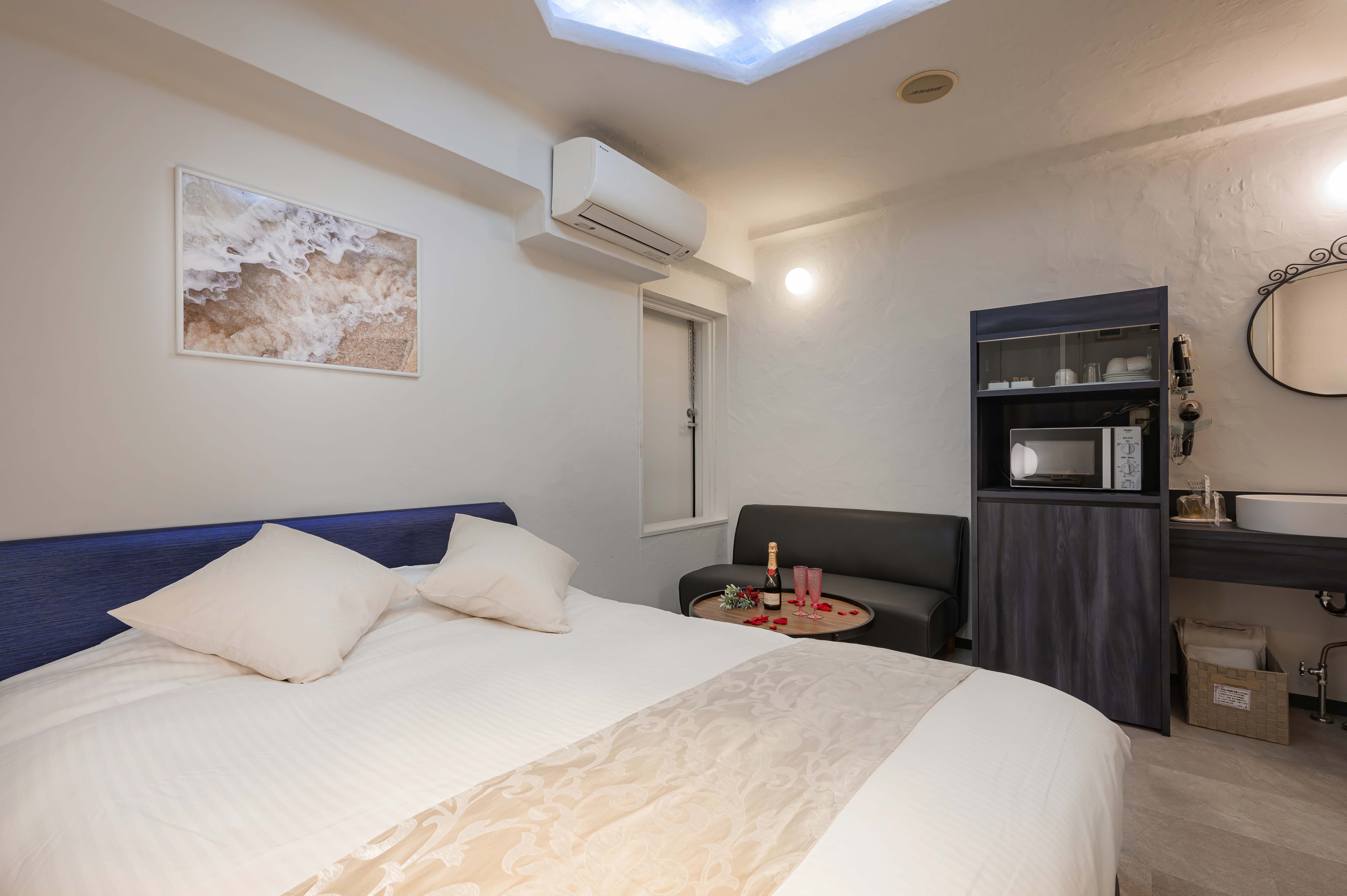 #301 �A�N�A�V�F��